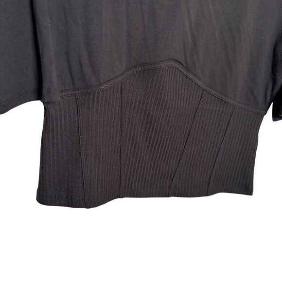 Guess T-Shirt Women's Large Black Cropped Short Sleeve Solid Mixed Media NWT - Picture 3 of 9